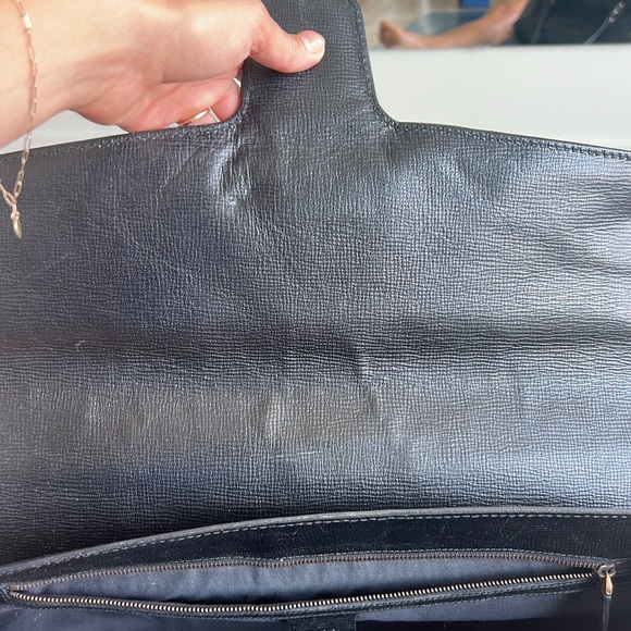 Gucci Horsebit Shoulder Tote - Picture 11 of 13